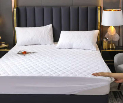 Protector De Colchon Impermeable + Fundas de Almohada de Regalo