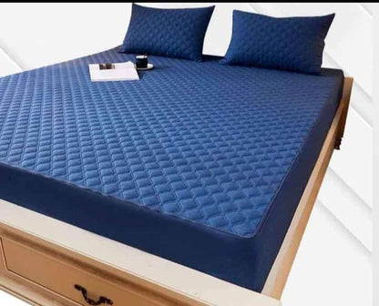 Protector De Colchon Impermeable + Fundas de Almohada de Regalo